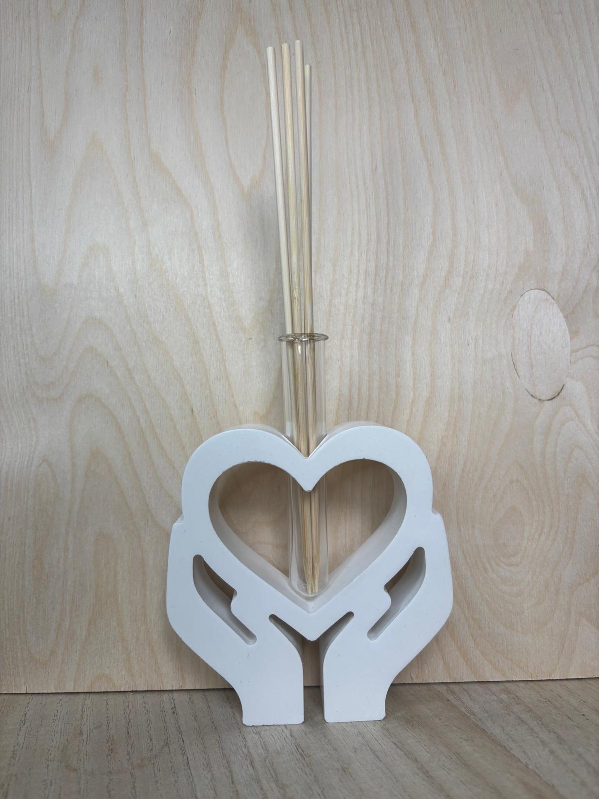 Profumatore a Forma Di Cuore in Gesso Ceramico