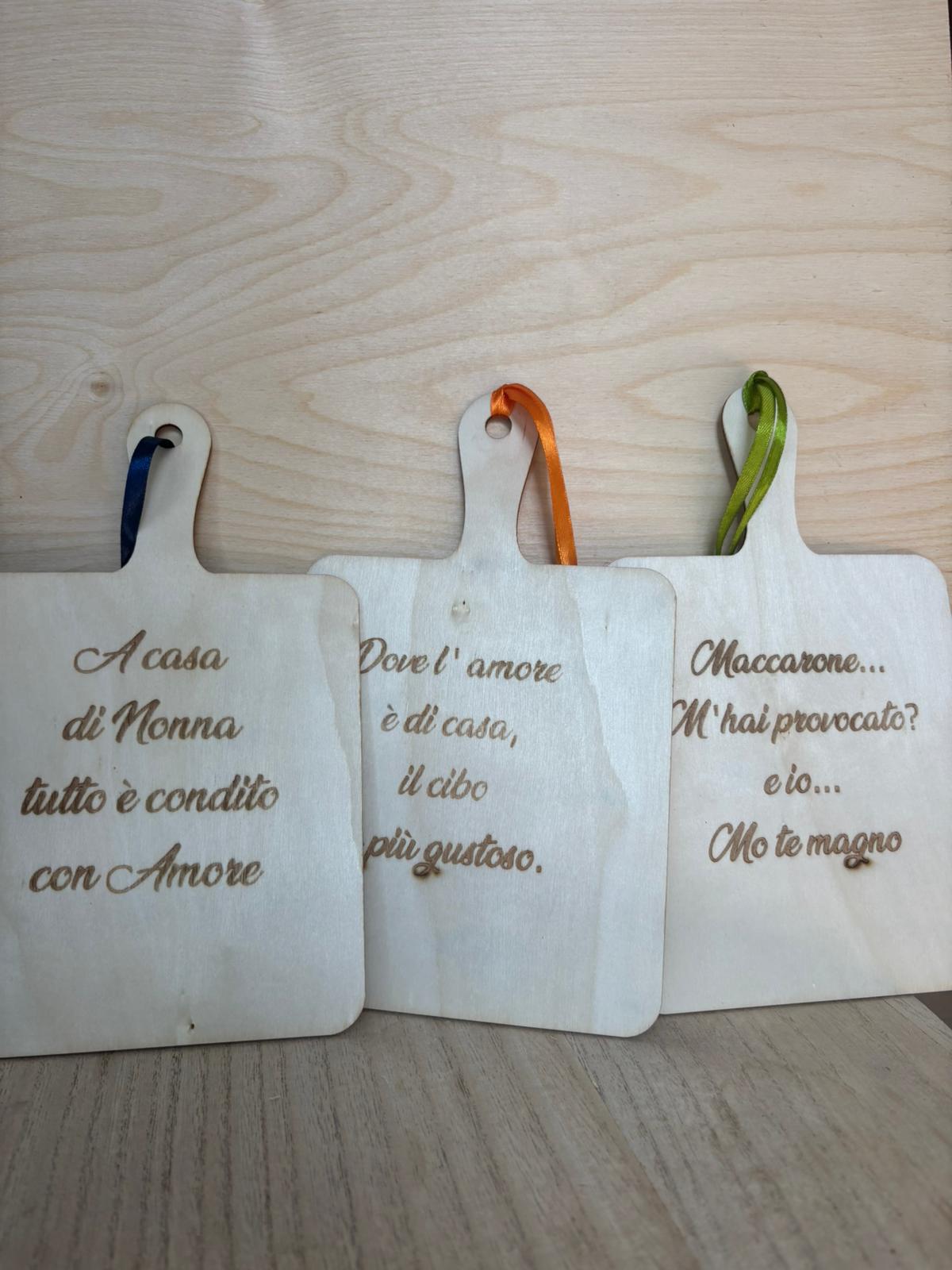 Tagliere in Legno Personalizzato con Incisione - Scegli la tua Frase Iconica
