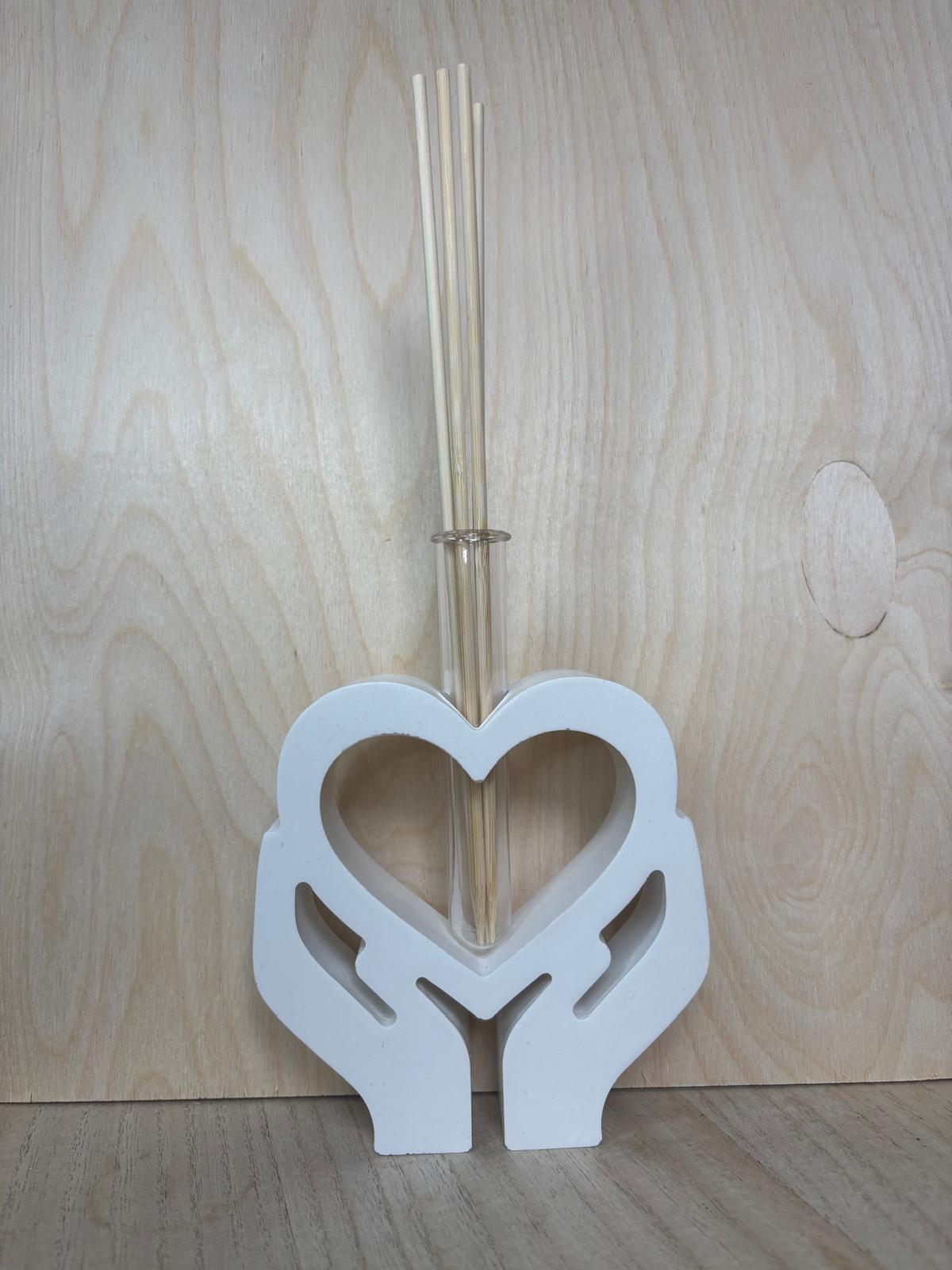 Profumatore a Forma Di Cuore in Gesso Ceramico
